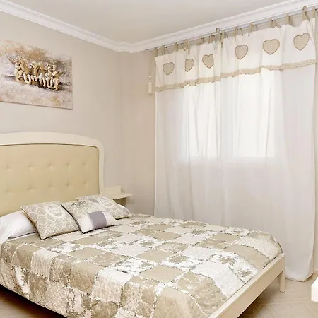 Apartment Atico Suite Ola Blanca